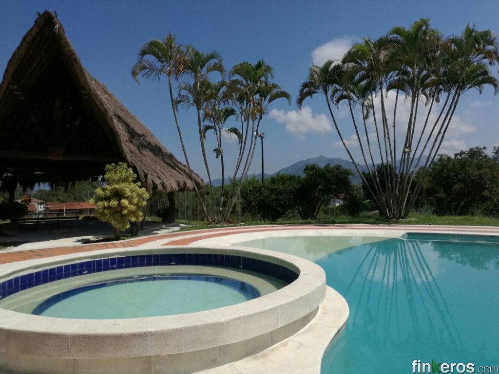 RENTO FINCA POR DÍAS EN CERRITOS - Finca en Pereira, Risaralda